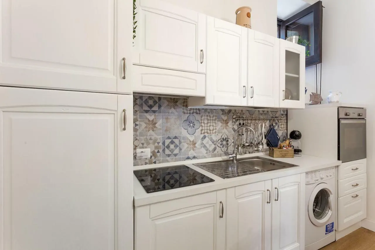 Casa Nagalè- Una suite di charme nel cuore di Ortigia a 50 mt dal mare Syracuse