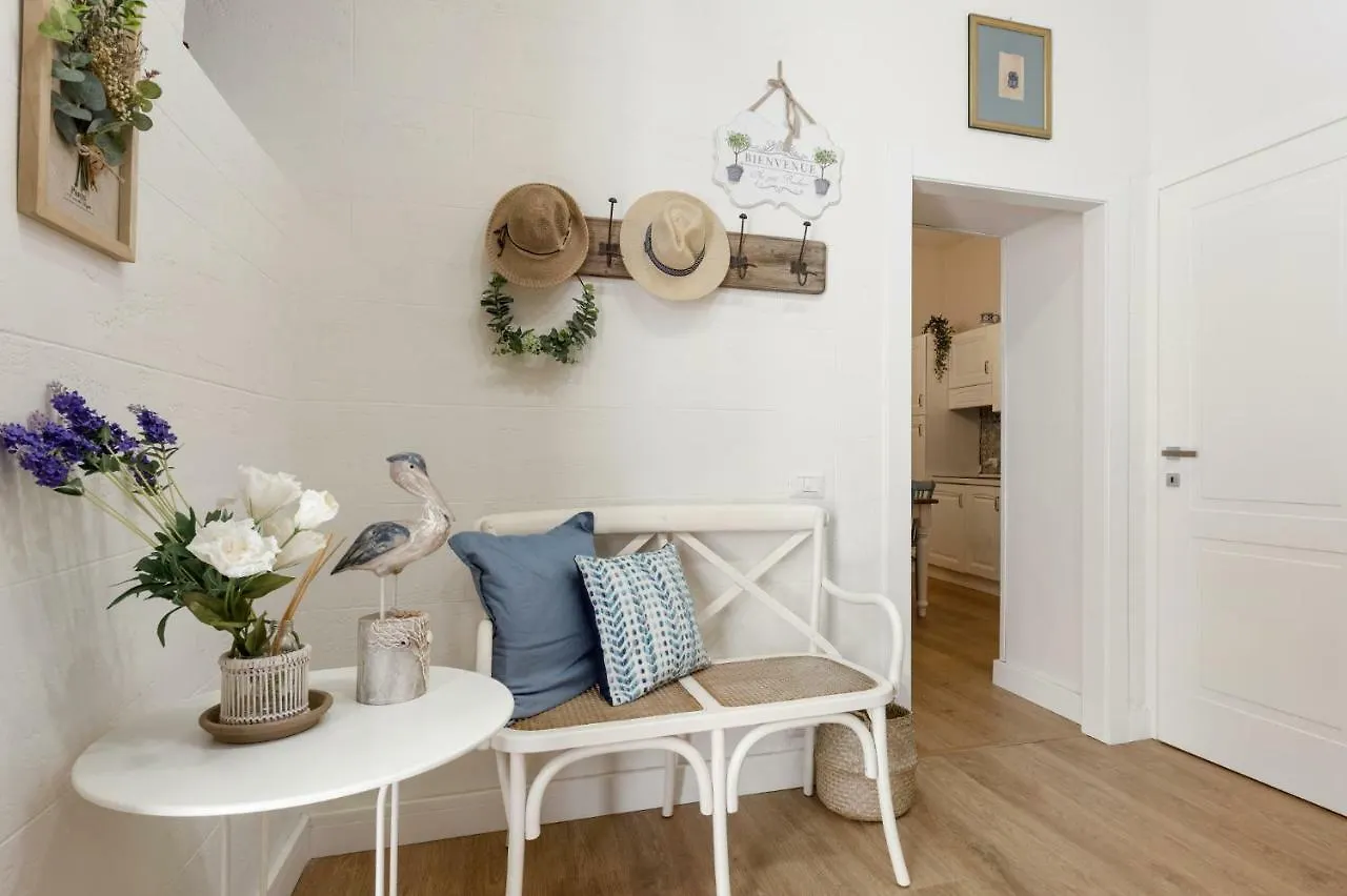 Casa Nagalè- Una suite di charme nel cuore di Ortigia a 50 mt dal mare Syracuse